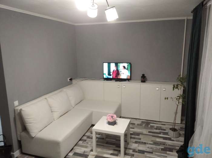 Квартира посуточно, ул. В. Ленина, д. 60, фотография 1