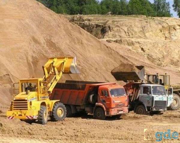 Песок с доставкой в Заславль 10, 20, 25, 30 тонн, фотография 2