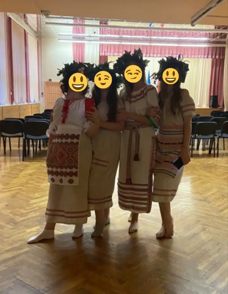 карнавальные костюмы к новогодним маскарадам-снегурочка,дед мороз и др, фотография 5