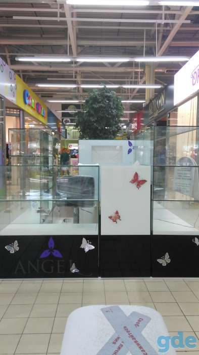 Торговый островок с LED подсветкой 5м.кв., фотография 3