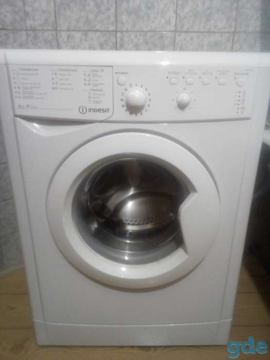 Новая стиральная машина Indesit, фотография 1