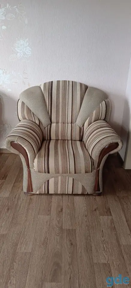 Продам диван и 2 кресла, фотография 3