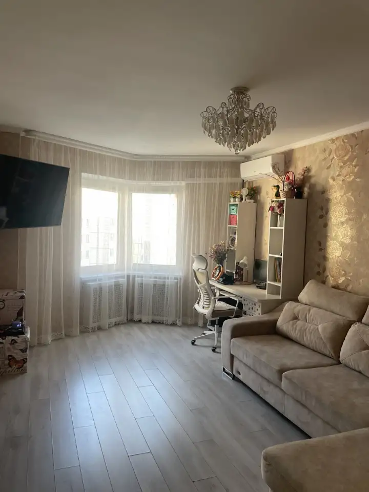 Продаю квартиру 2-х комнатную, фотография 4