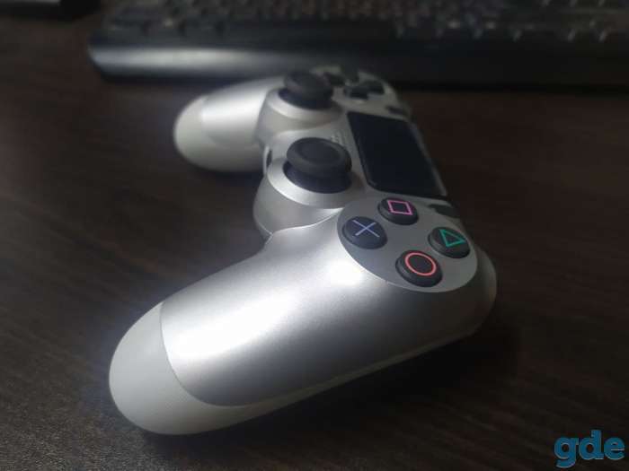 Продаю геймпад DualShock 4v2 PS4, фотография 4