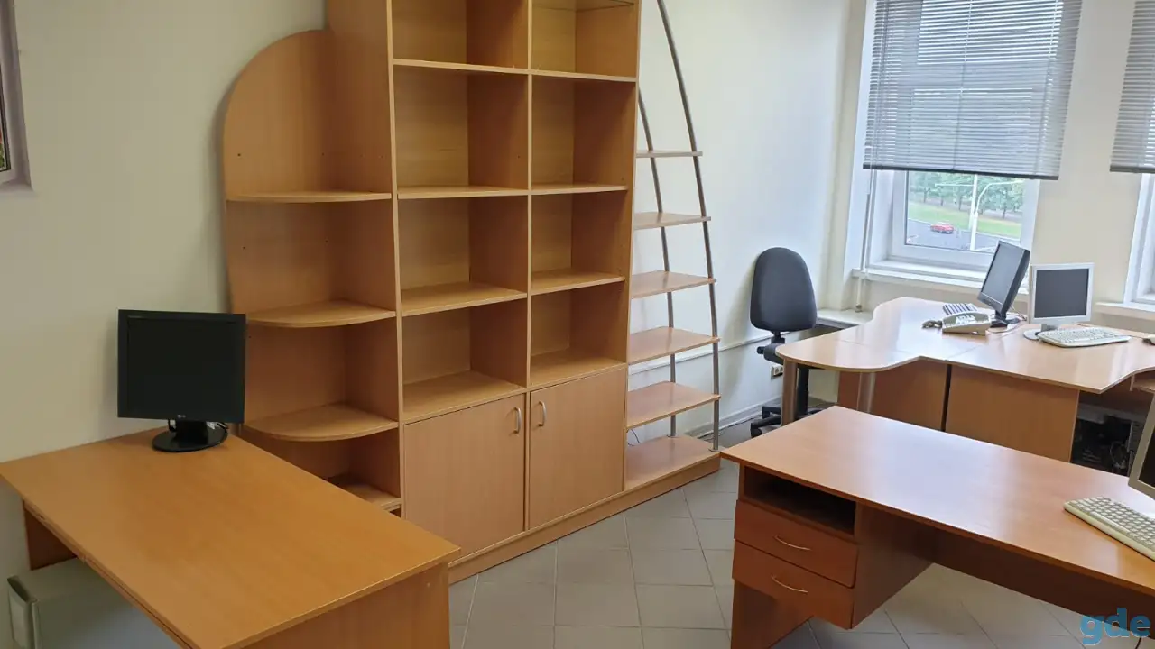 Распродажа офисной мебели, фотография 2