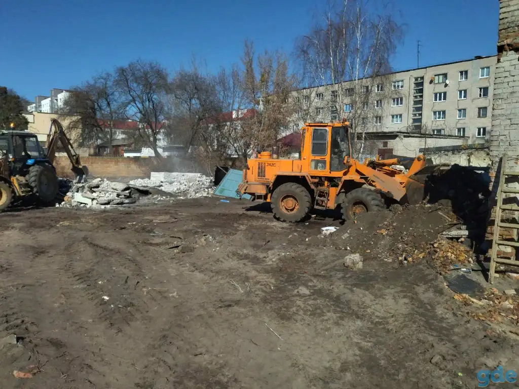 Демонтаж сараев, ангаров, домов из красного кирпича бесплатно, фотография 2
