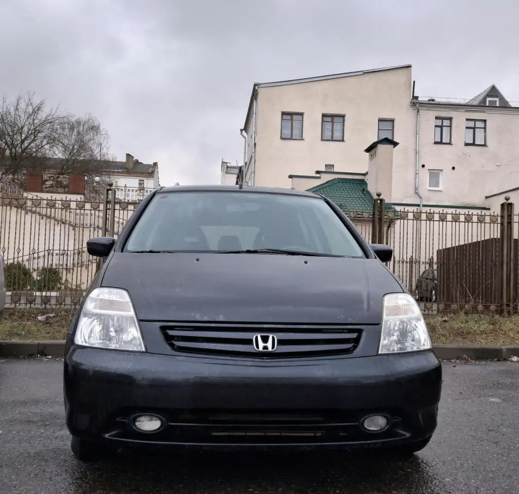 Honda Stream I, 7 мест, 2001 г. 1.7 бензин, механика, передний привод, фотография 9