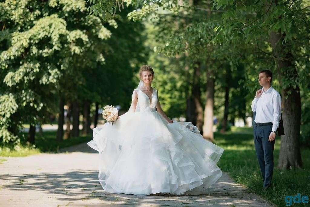 Продам свадебное платье от бренда Florense Wedding Fashion. Чехол в подарок, фотография 3