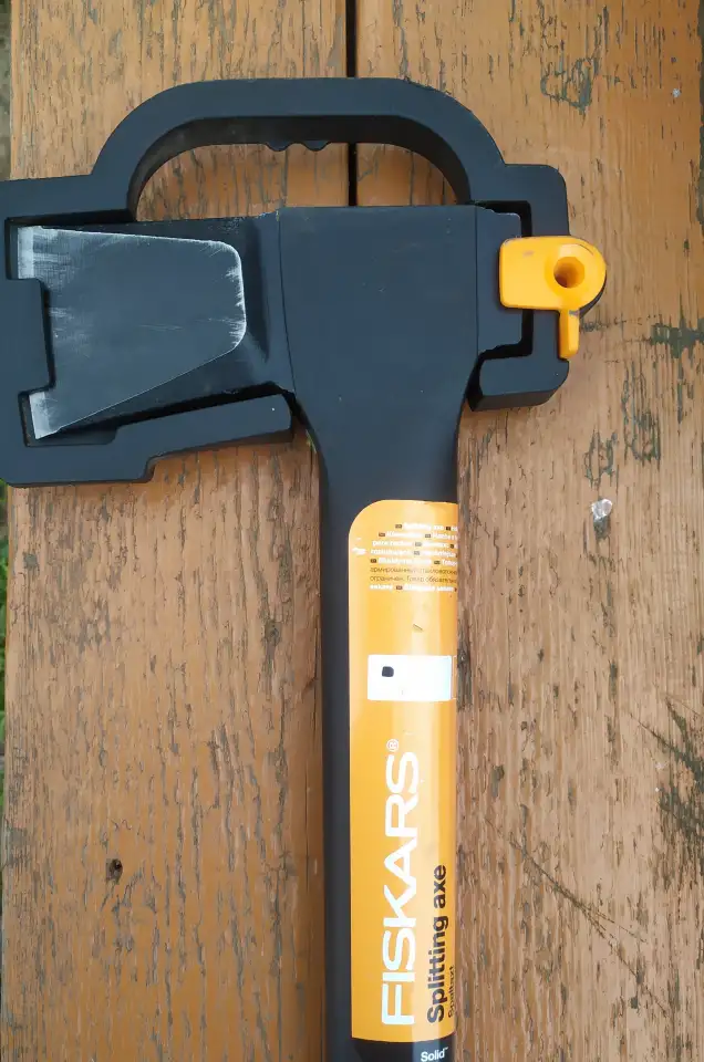 Продам топор колун Fiskars., фотография 1