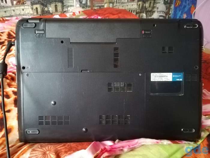 Ноутбук Asus, фотография 3
