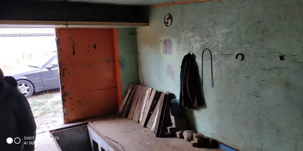 Продаётся кирпичный гараж. ГСК-22,Центральный р-н, возле здания 