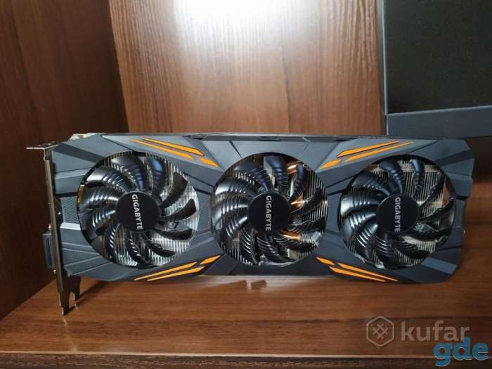 Видеокарта GTX 1080 Гигабайт, фотография 2