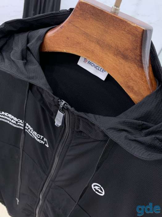 MONCLER спортивный костюм, фотография 4