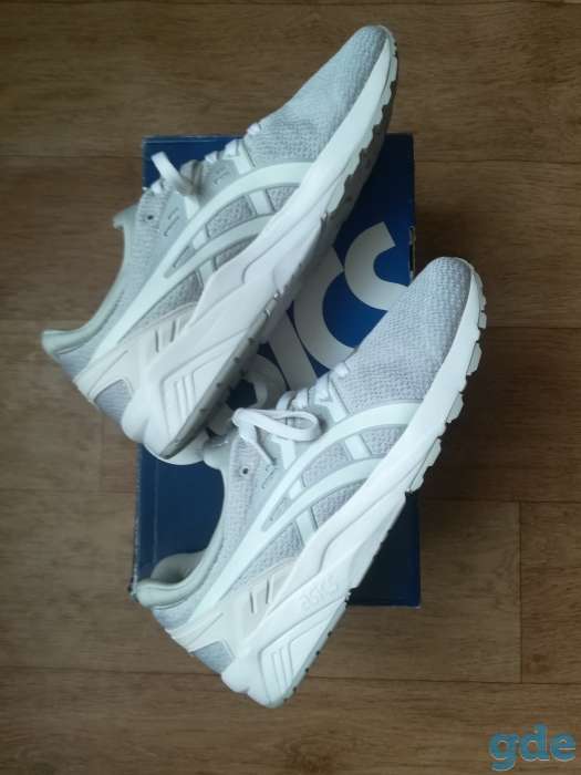 Новые кроссовки (оригинал) ASICS GEL-KAYANO, фотография 1