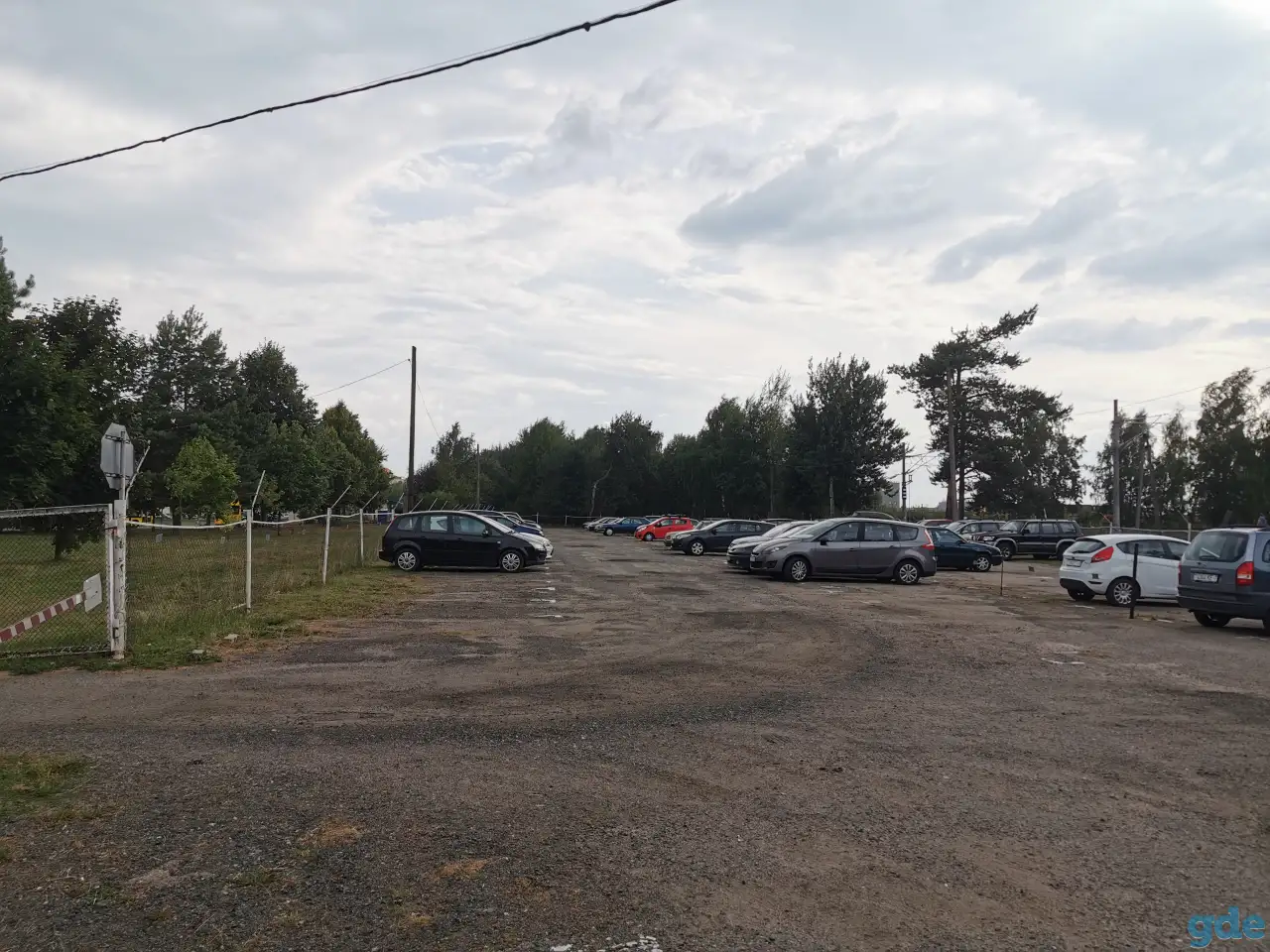 Автостоянка в Шабанах, ул. Ротмистрова 50, возле ДС Шабаны, на въезде находится шиномотаж, фотография 2