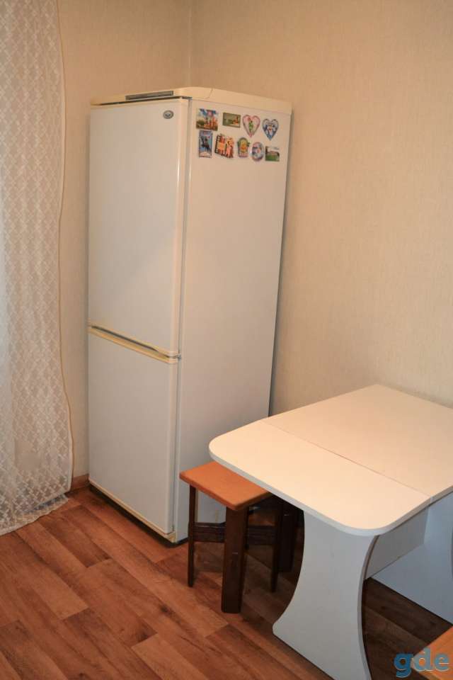трехкомнатная квартира на сутки, ул. Социалистическая 28, фотография 4