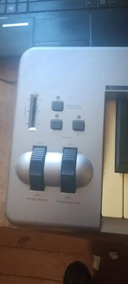 Продается MIDI-клавиатура M-Audio Keystation 61, фотография 7