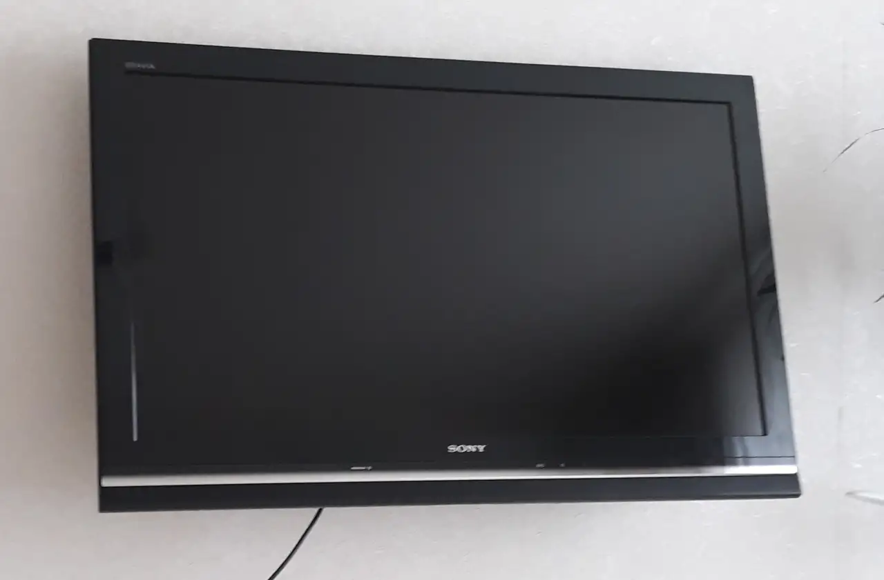 ТВ Sony KDL - 40 W5500, фотография 1