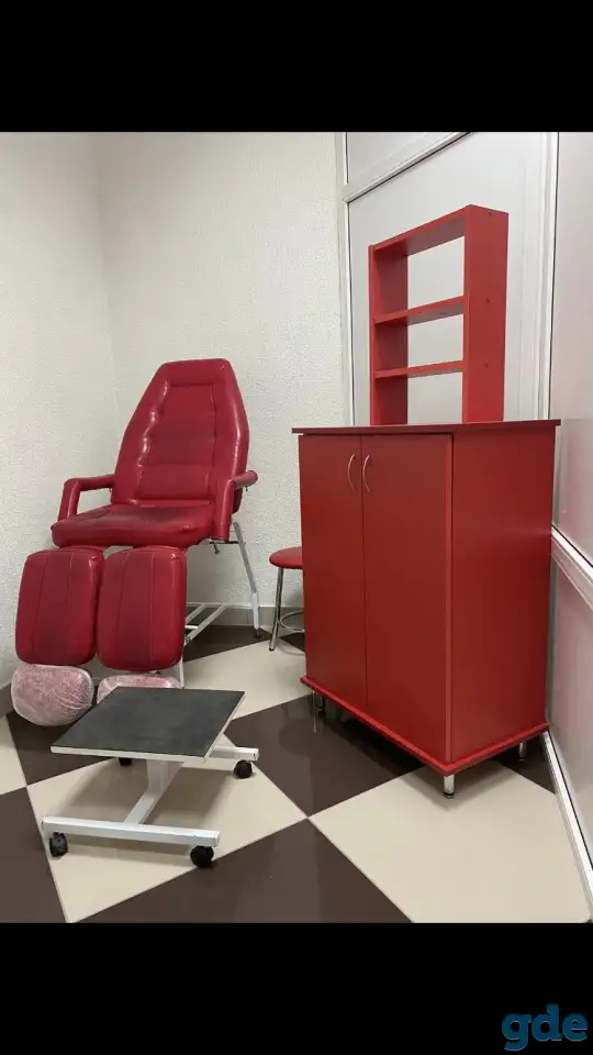 Сдам в аренду рабочее место для мастера маникюра и педикюра. 10м2, фотография 2