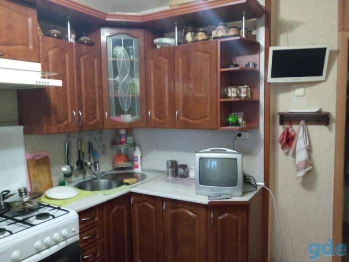 Продам квартиру 3-х комнатную в Жлобине, ул. Поплавская, д. 1, фотография 3