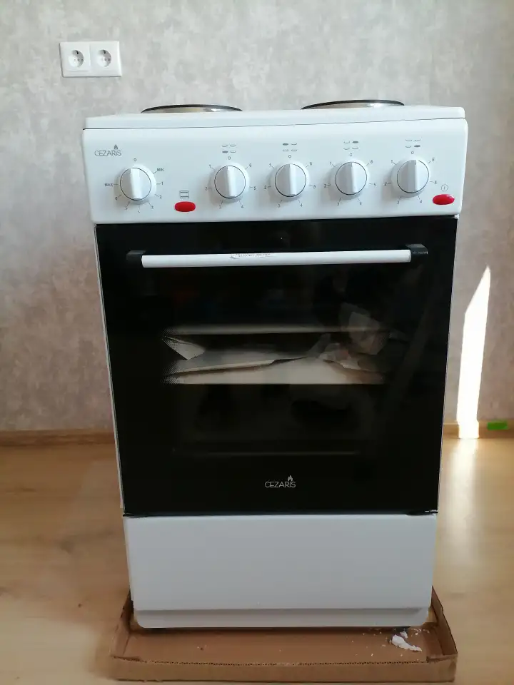 Продам электроплиту Cezaris, новая, с новостройки, включалась только  для проверки работоспособности, фотография 1