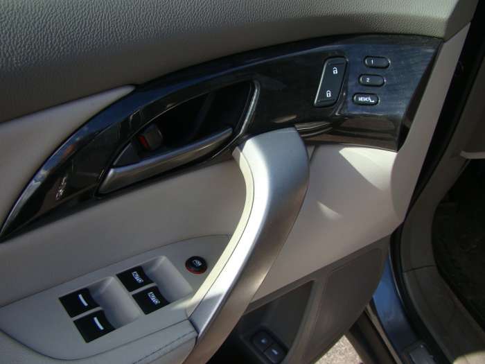 Кроссовер Acura MDX, фотография 5