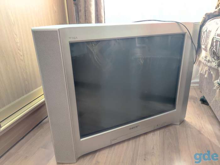 Телевизор Sony Trinitron WEGA, фотография 1