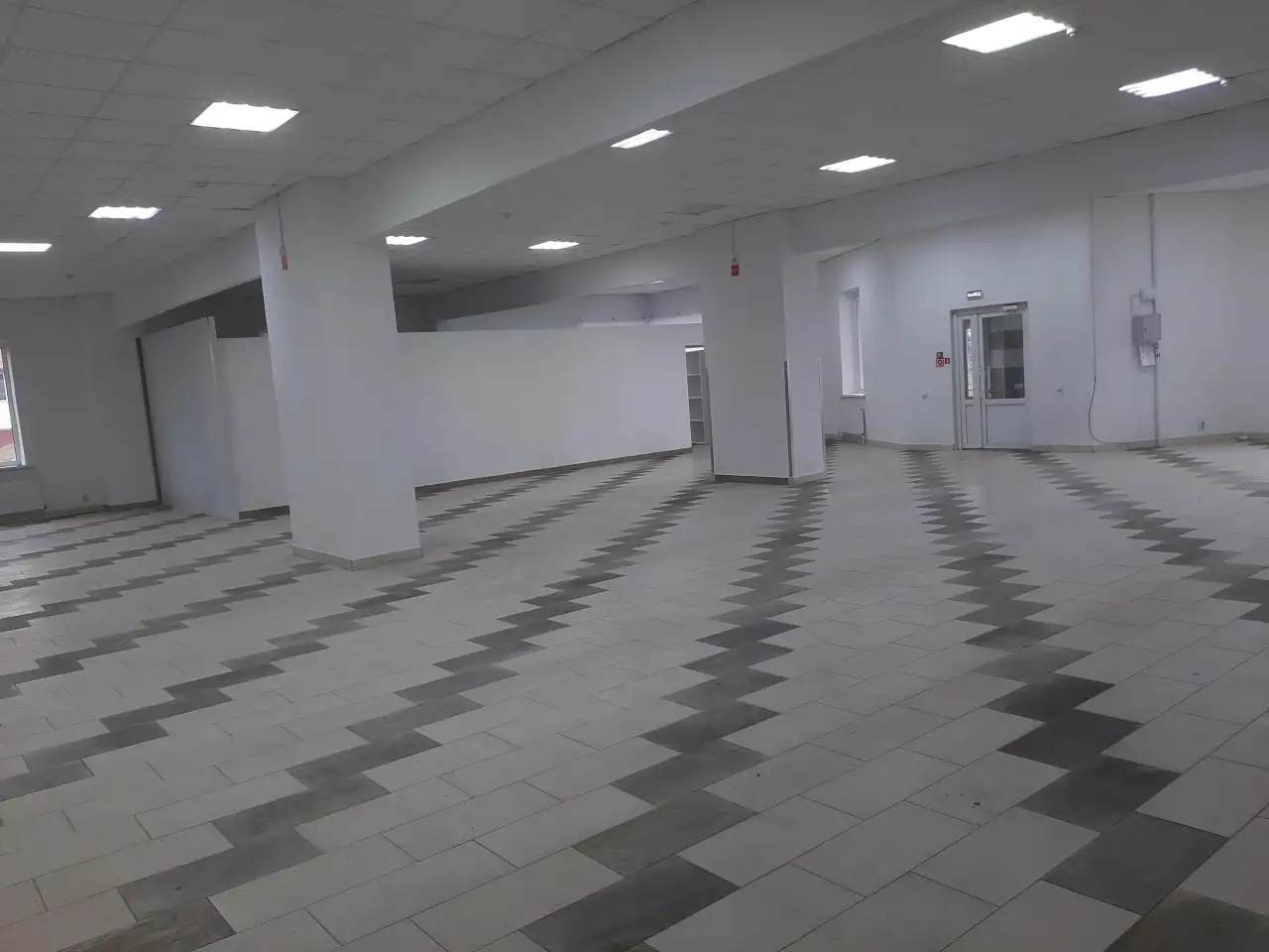 Сдам помещение 700м в аренду,  Советская, 140, фотография 2