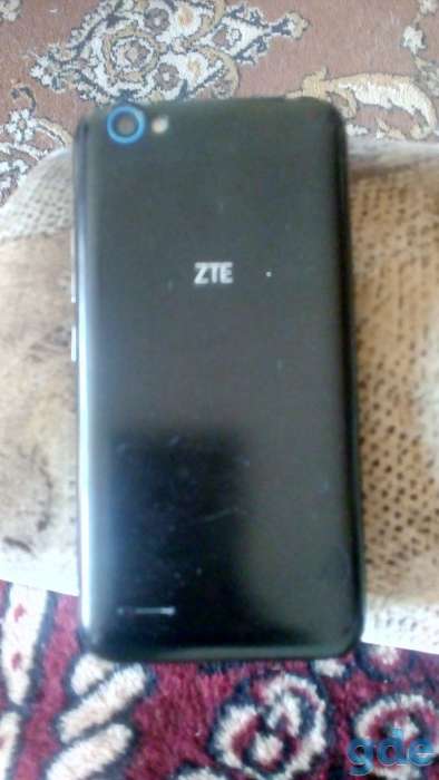 Телефон ZTE Blade L4, фотография 1