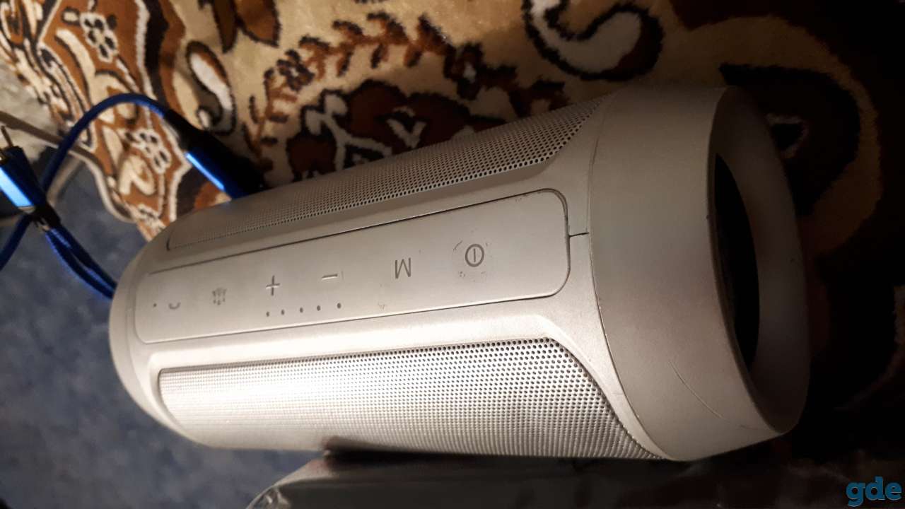 Колонка JBL Charge 2 Bluetooth 15 Ватт USB серебро., фотография 3