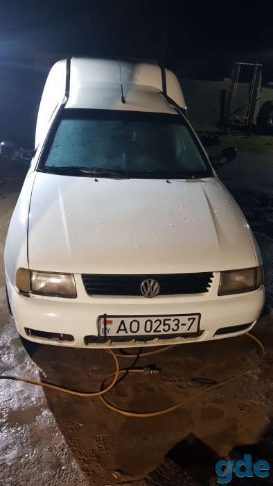 Volkswagen Caddy II, фотография 2