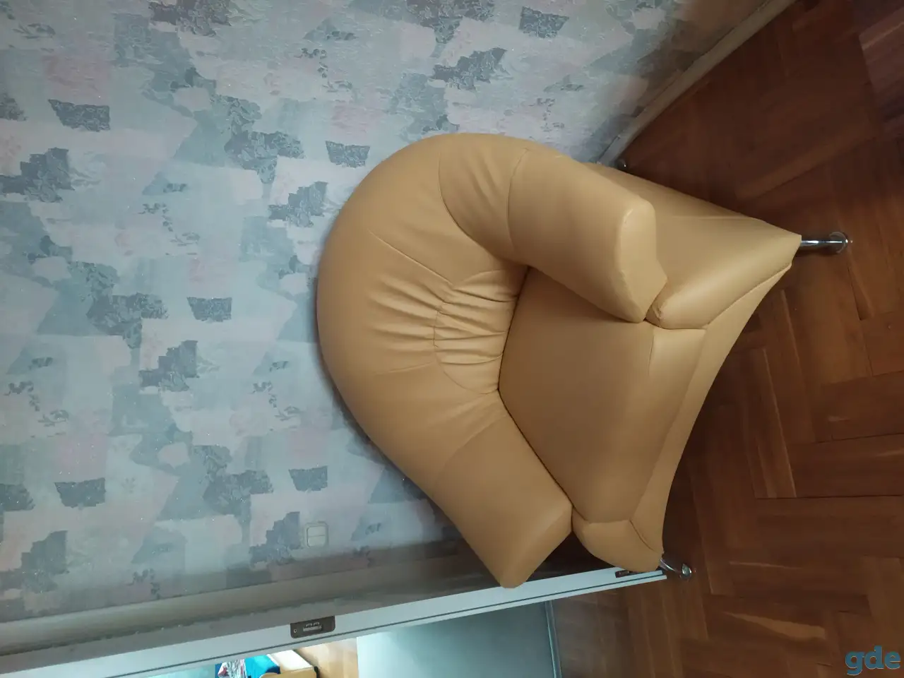 Диван и кресла, фотография 3