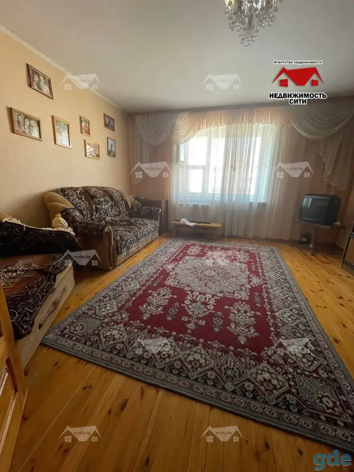 Трехкомнатная квартира б-р Юности 81, фотография 2
