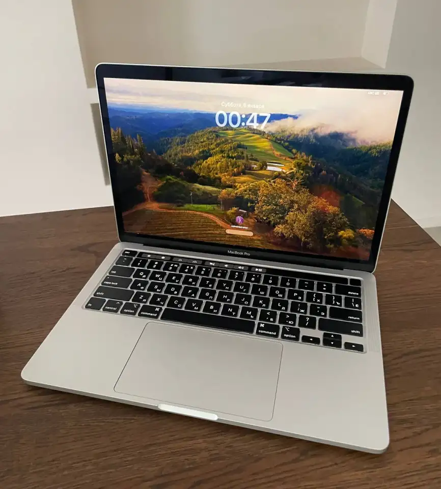 MacBook Pro i5 8GB 256GB 2020, фотография 1