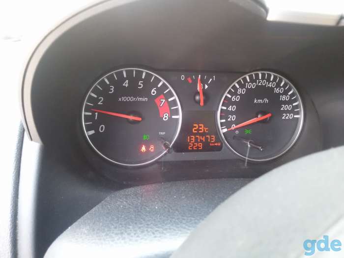 Авто  Nissan Note 2012, фотография 6