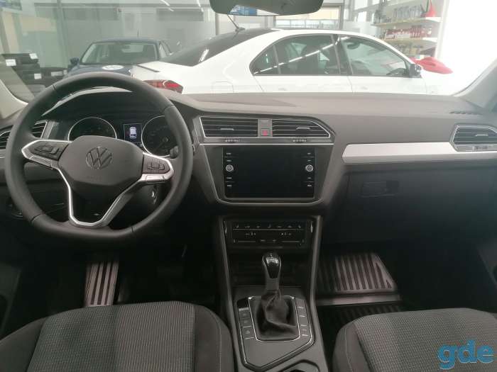 Volkswagen Tiguan 2021, фотография 5