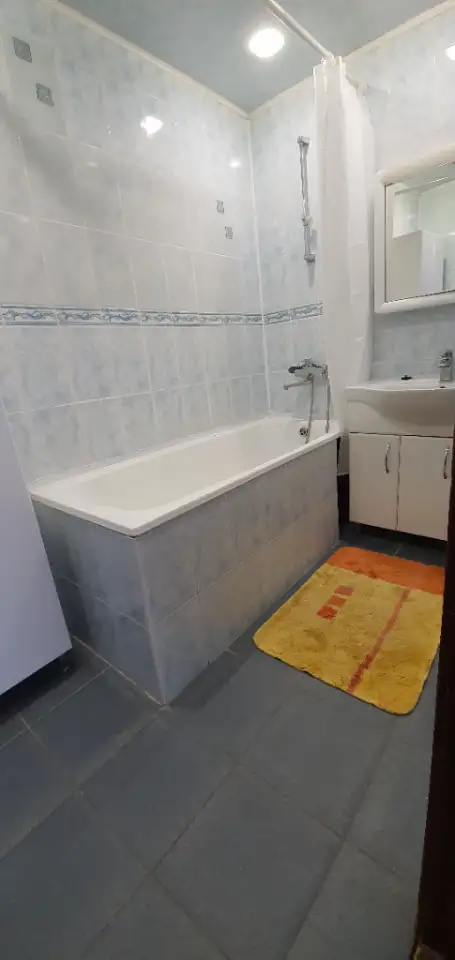 Продается 4-комн.кв., все раздельно, центр, Червякова 57, фотография 7