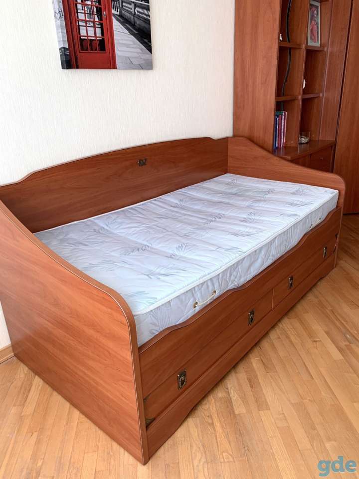 Продам набор детской мебели, фотография 6