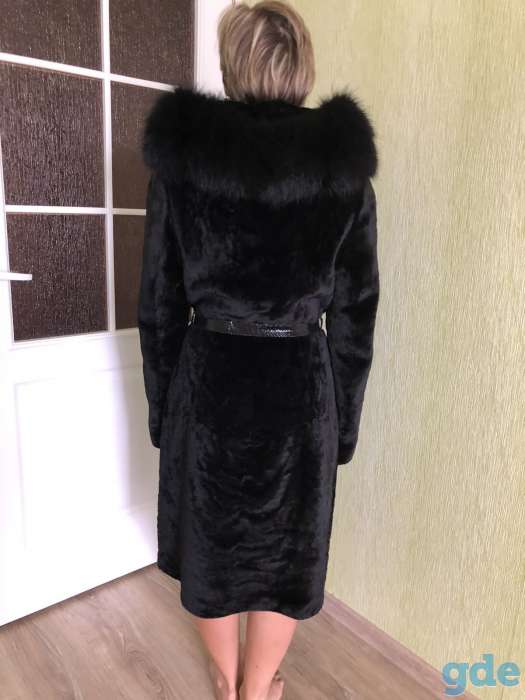 Продам 2 натуральные шубы и натуральную шапочку !, фотография 1