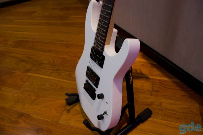 Электрогитара Jakson JS12 White, фотография 2