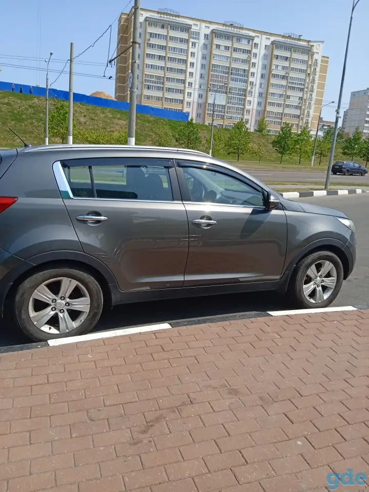 Продам авто Kia Sportage, фотография 2