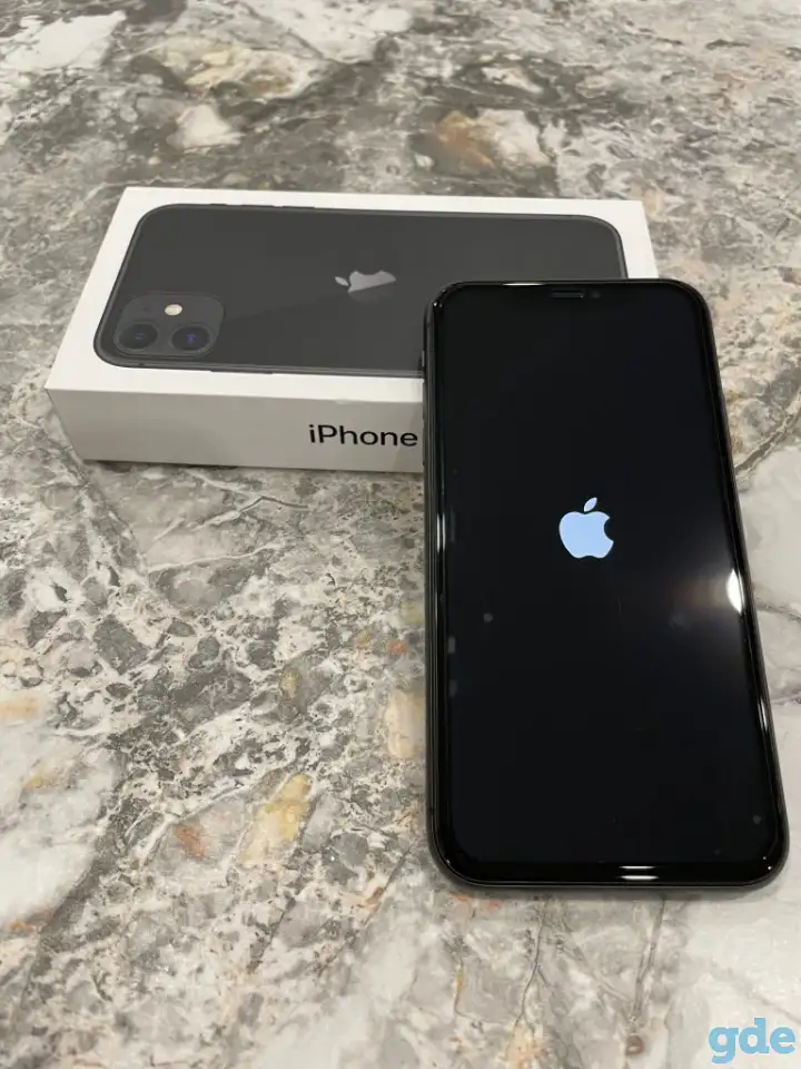 Смартфон Apple iPhone 11 64GB (черный), фотография 2