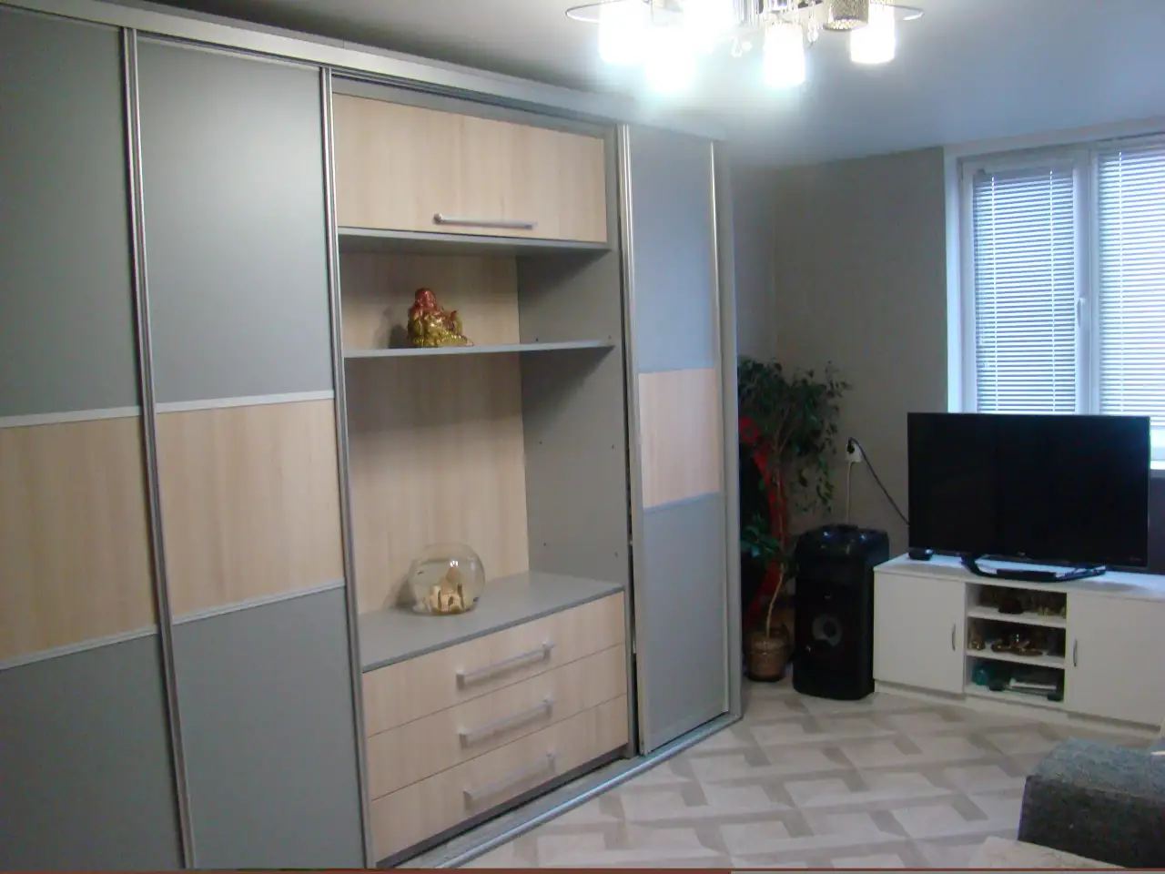 Продажа квартиры 3 ком. 63 м2, фотография 3