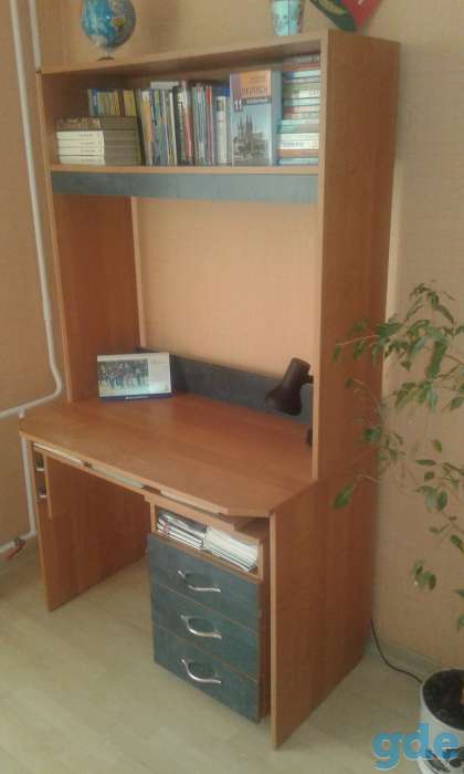 Продам стол. Возможен торг, фотография 2