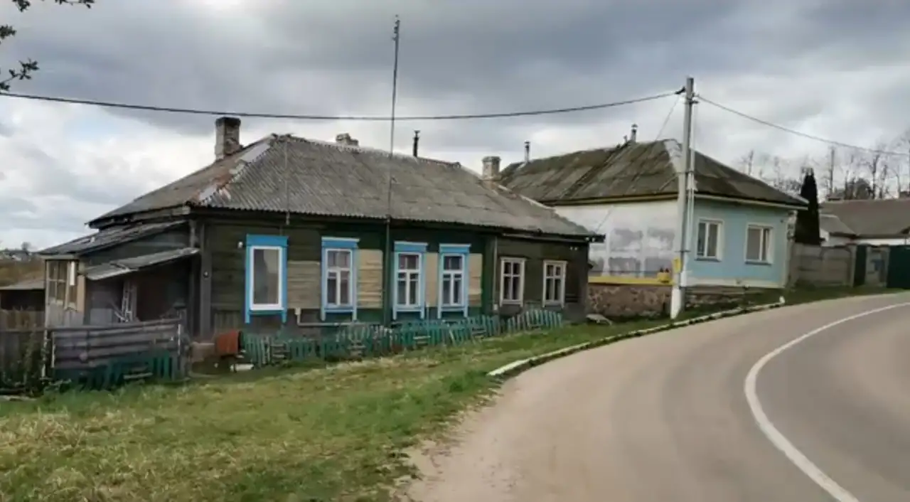 Продается 3-х комнатная квартира в центре Городка без удобств, фотография 2