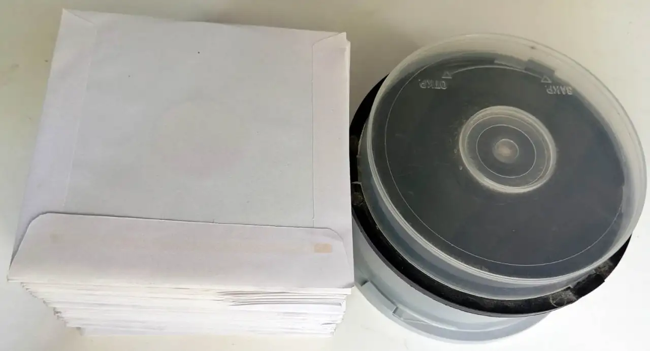CD-рок в конвертах  2 балки на 25 и на 10шт, фотография 3