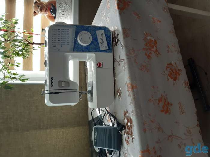 Продам швейную машинку, фотография 1
