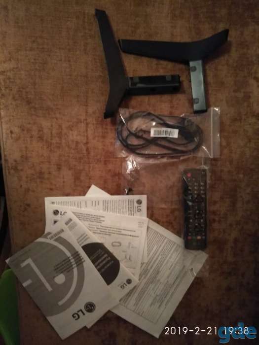 Телевизор LG 43UH610V, фотография 1