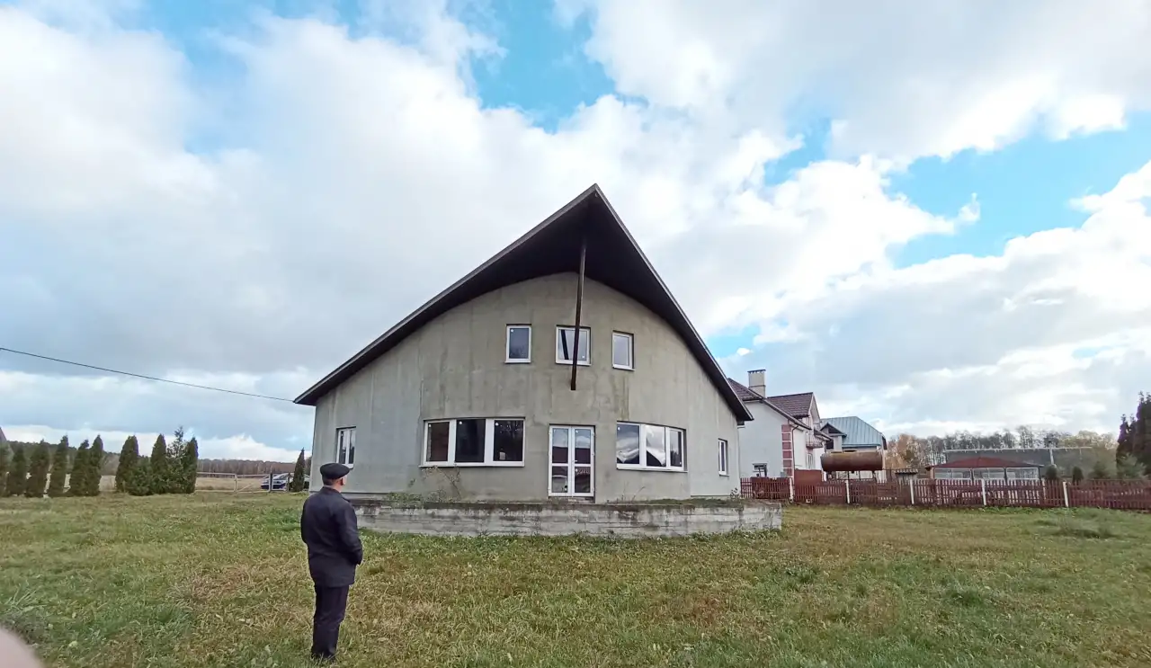 Коттедж под агроусадьбу возле леса и озера, Дер. Бросты, Гродненский район, Гродненская область, фотография 1