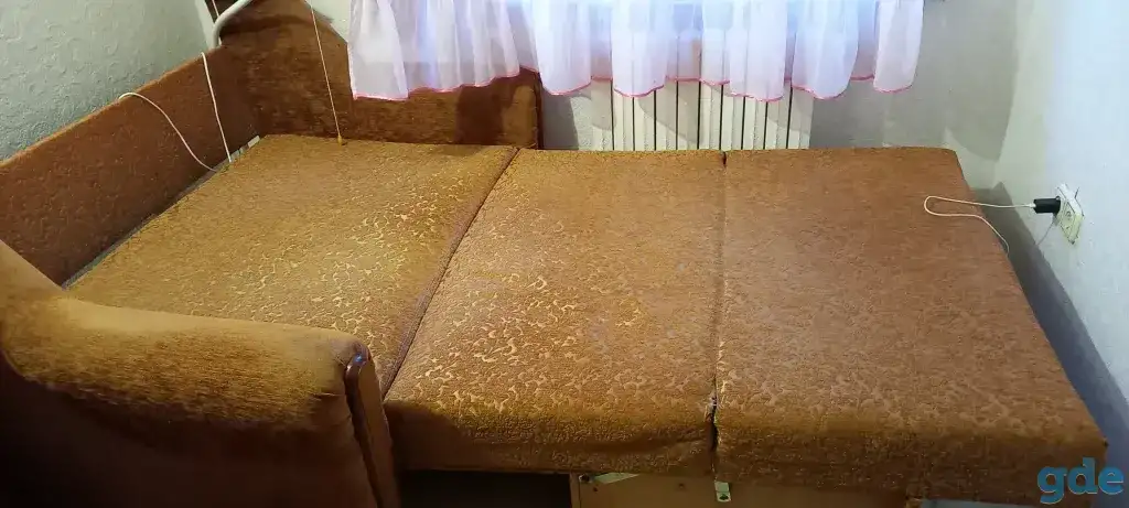 Диван б/у для дачи.  100 руб. Торг уместен., фотография 2
